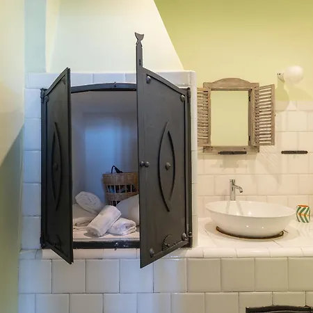 Masseria La Presentina Jaktstuga Monopoli