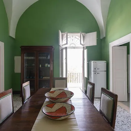Masseria La Presentina 山林小屋